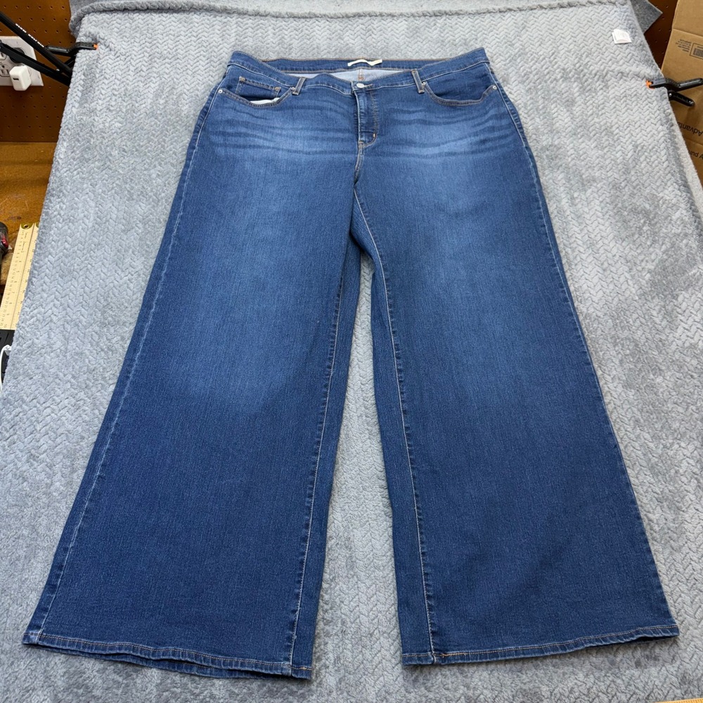 Levi's 318 Shaping Wide Leg Jeans Womens 24W Medium Wash Blue Denim Plus Size